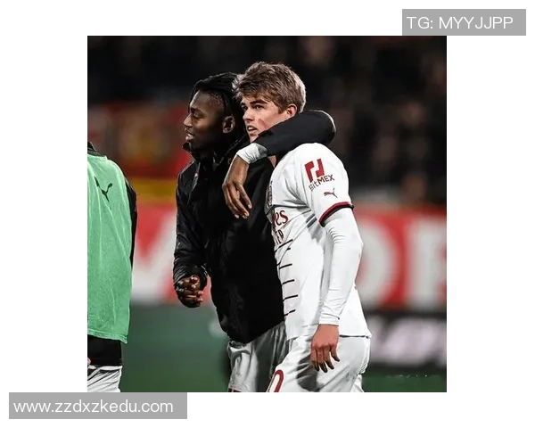 西甲激战AC米兰以5-1大胜波尔图点球大战瞬间点燃全场激情